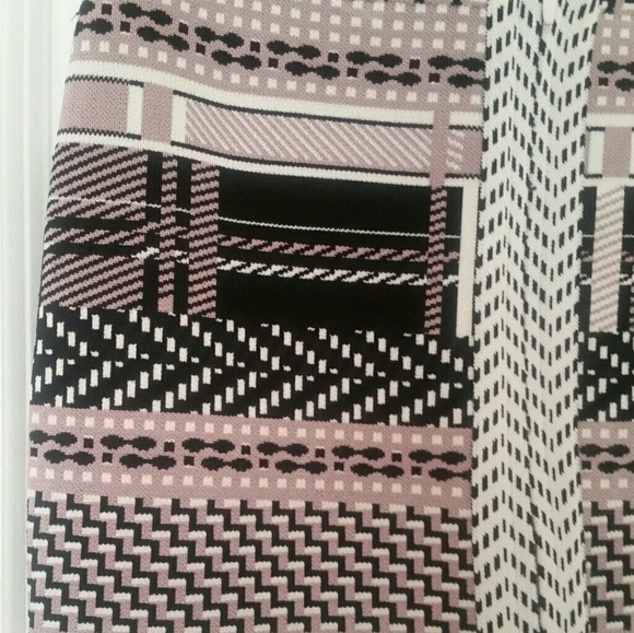 **SOLD** Anthropologie Eyedoll Peplum Skirt - Size Small - Picture 7 of 7